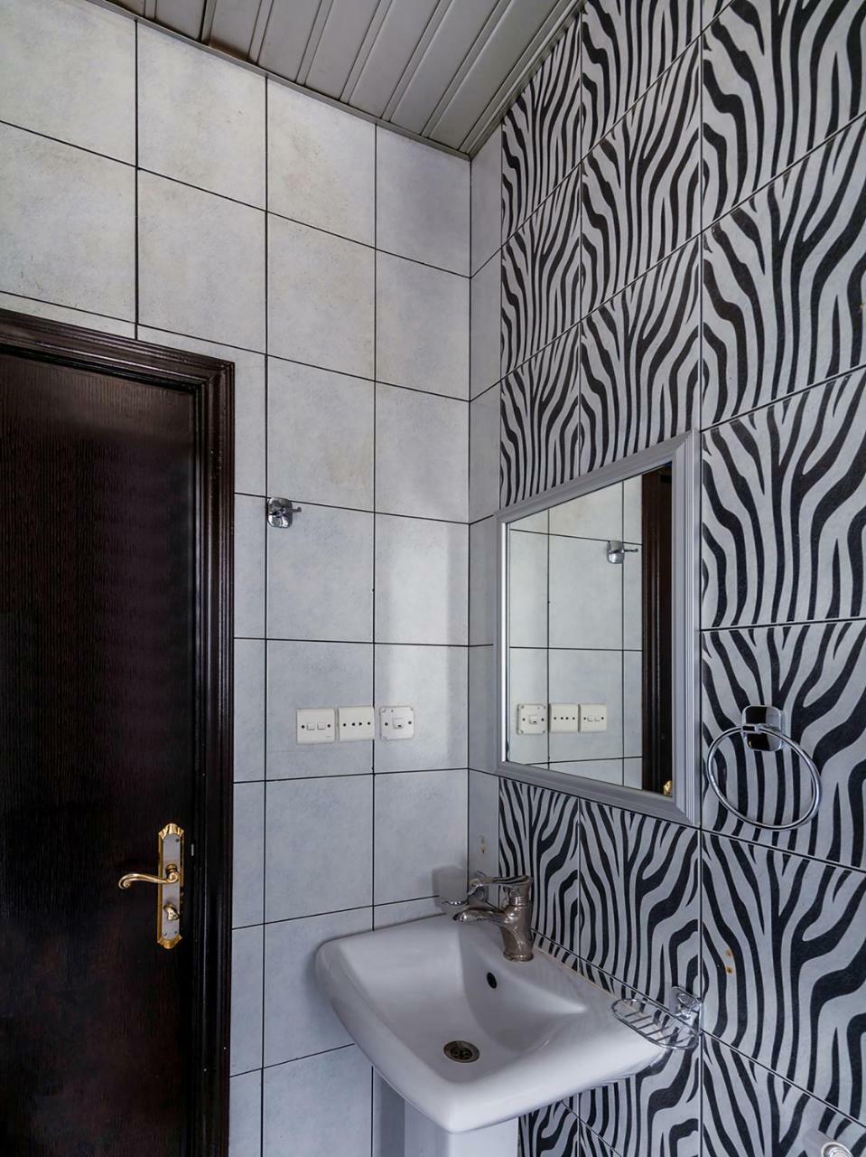 Orchida Al Hamra Hotel Ar Riyad Esterno foto